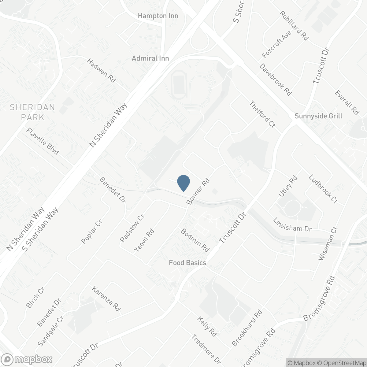 1916 REISS COURT, Mississauga, Ontario L5J 3S3